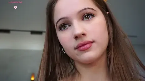 hecola stripchat stream image