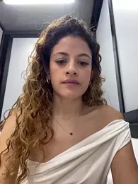 alana15 stripchat stream image