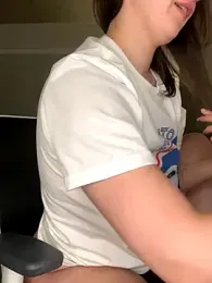 nerdynina stripchat stream image