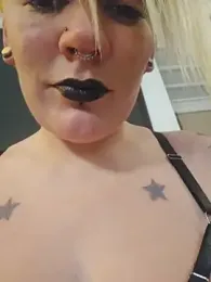 PinkTheHawk stripchat stream image