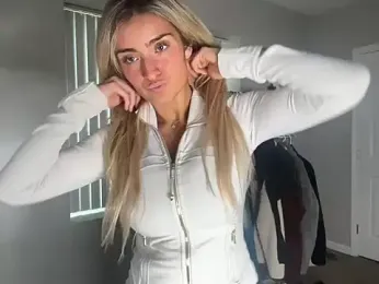 meggsworld stripchat stream image