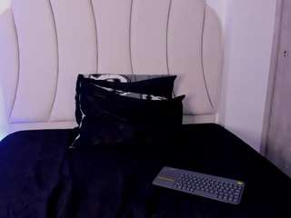 kaity-layne camsoda stream image