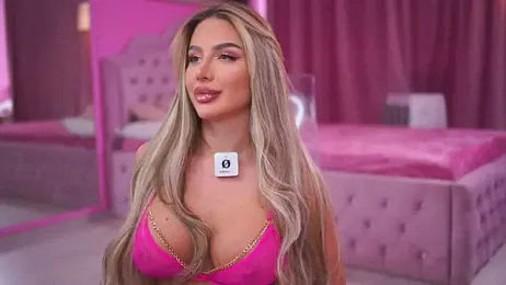 AshleySinn stripchat stream image