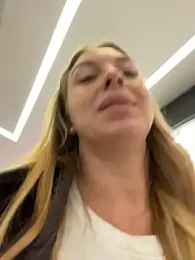 Sweet___Emily stripchat stream image