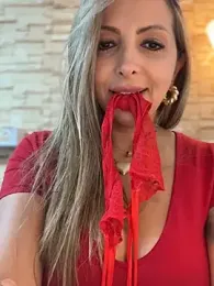 _Abril-Office1 stripchat stream image