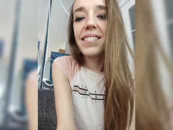 A_R_T_A bongacams stream image