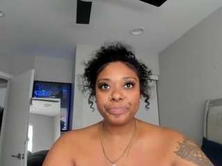 siennadivyne camsoda stream image