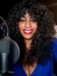 AmazonianMistress stripchat stream image