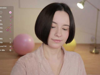 MissEssie bongacams stream image