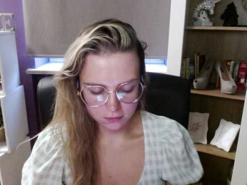Soft-Zoey bongacams stream image
