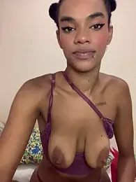 Cammgirlmii stripchat stream image