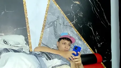 hot-threesome stripchat stream image