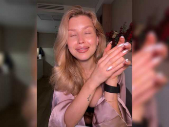 sweetpeach77 bongacams stream image