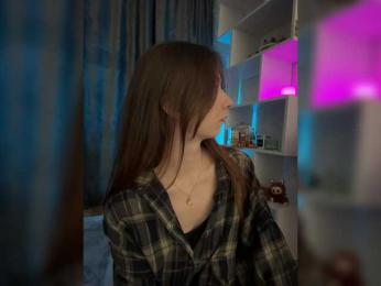 ShyAlya bongacams stream image, 12.11.2025 19:40
