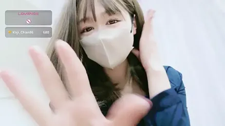 aaanyan stripchat stream image