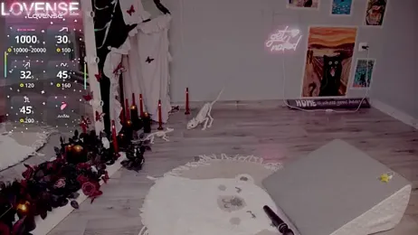 Careful_i_bite stripchat stream image