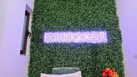 realhotfallingdevil stripchat stream image