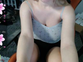 crystalyss bongacams stream image, 17.11.2025 03:00