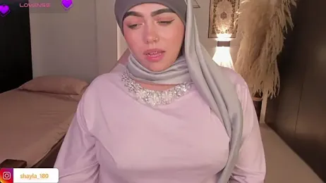 shayla_18 stripchat stream image