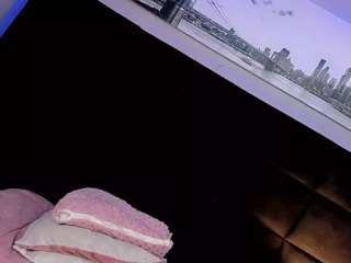 baby-isaa camsoda stream image