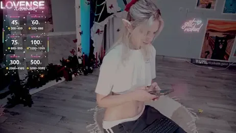 Careful_i_bite stripchat stream image