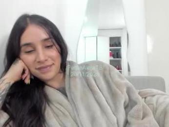 petitealejats chaturbate stream image, 20.11.2025 16:30