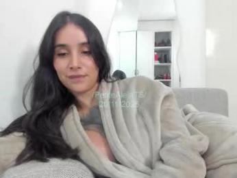 petitealejats chaturbate stream image, 20.11.2025 16:30