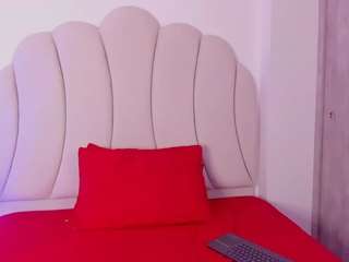 kaity-layne camsoda stream image