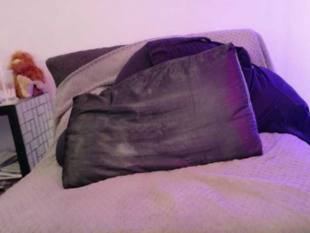 Midnightrose11 bongacams stream image