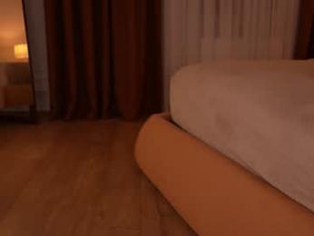 roxy_blue_eyed_ chaturbate stream image, 25.11.2025 11:00