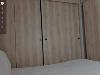 lauracriistina camsoda stream image