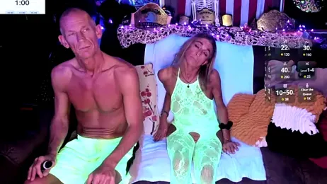 ShannNikkii420 stripchat stream image