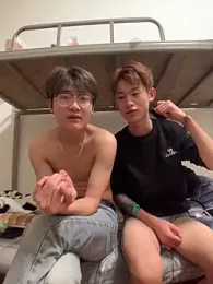 KK-cuteboy stripchat stream image, 02.12.2025 10:10