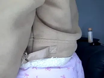 Pearl_00 stripchat stream image