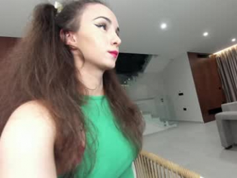 ehotlovea chaturbate stream image