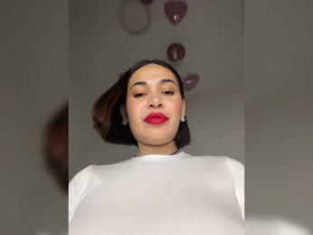 wlcm2talilia bongacams stream image