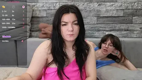 Vika_loves_you stripchat stream image