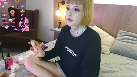 MilkMeSoftly stripchat stream image