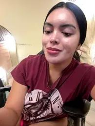 TS-SimplyTheBest stripchat stream image