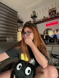 crystal_bunny7 stripchat stream image