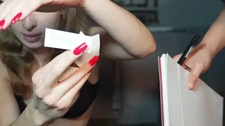 EvieEvans stripchat stream image