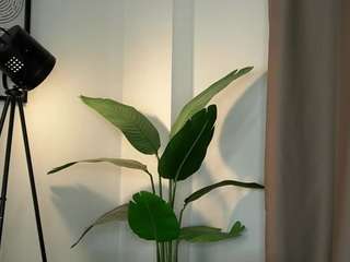 quennagales camsoda stream image