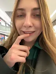 Sunny___Bunny stripchat stream image