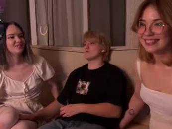 couple_of_fire_ chaturbate stream image, 11.12.2025 20:40
