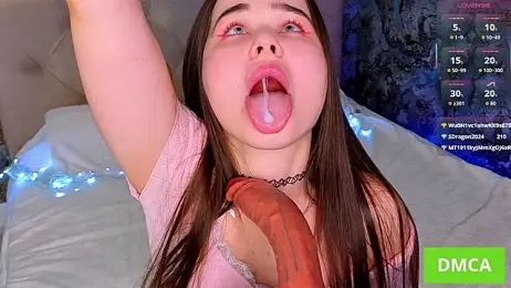 KateBleare stripchat stream image