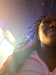 TilaTotti stripchat stream image