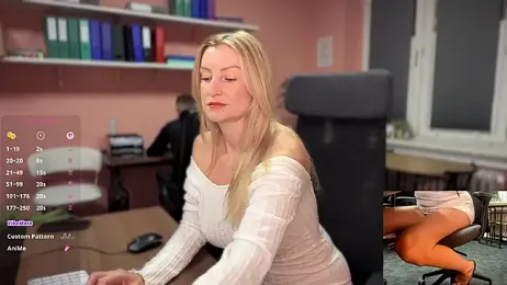 legsLONG stripchat stream image