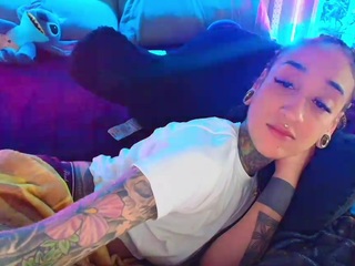 starryari69 camsoda stream image