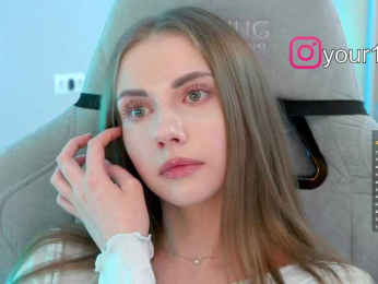 VikkiExtraCheese bongacams stream image