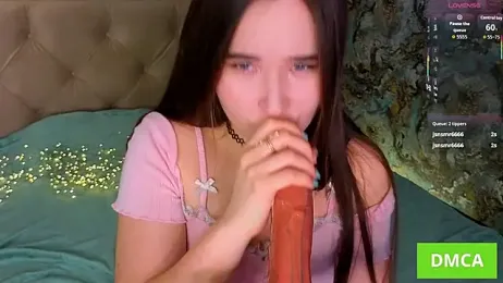 KateBleare stripchat stream image